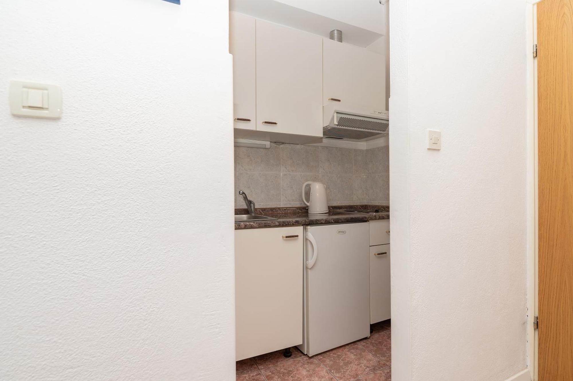 Apartmani Sani マカルスカ エクステリア 写真